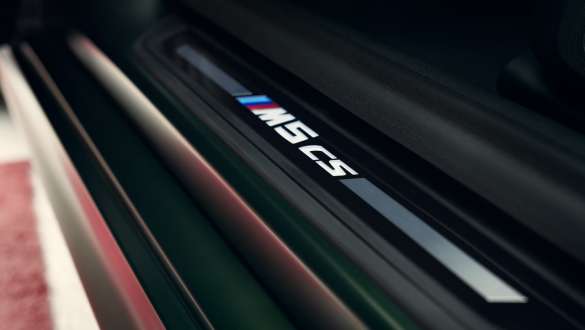 Door sill finishers with “M5 CS” inscription BMW M5 CS F90 2021 Door sill finishers with “M5 CS” inscription BMW M5 CS F90 2021 close-up with open door