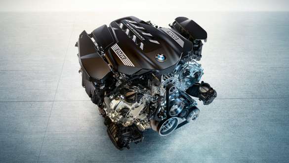 8-цилиндровый бензиновый двигатель BMW М TwinPower Turbo BMW M550i xDrive G30 LCI Facelift 2020 8-цилиндровый бензиновый двигатель BMW М TwinPower Turbo BMW M550i xDrive G30 LCI Facelift 2020