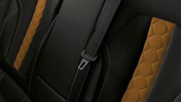 Ремни безопасности М в BMW X6 M Competition F96 Ремни безопасности М, BMW X6 M Competition F96 2020 SUV, салон