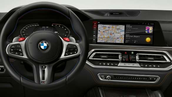 Особая приборная панель M в BMW X6 M Competition F96 Особая приборная панель M, BMW X6 M Competition F96 2020 SUV, кокпит