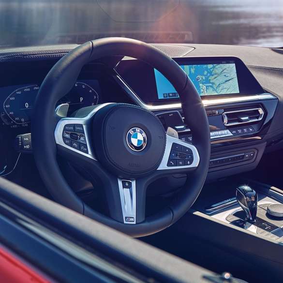 Кабина BMW Z4 Родстер Вид в кабине BMW Z4 Родстер