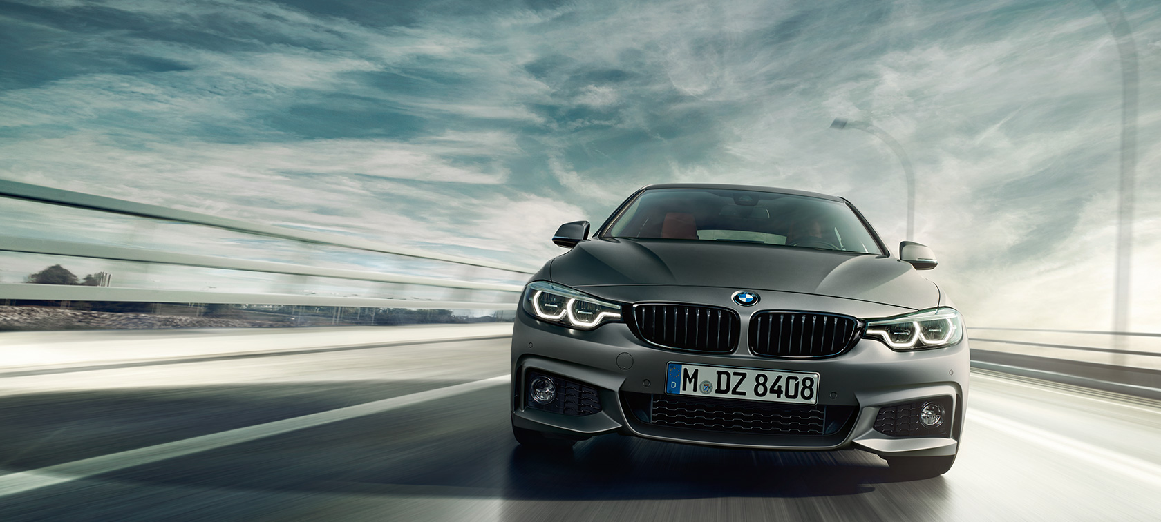 BMW 4 серии Gran Coupé снимок за рулем BMW 4 серии Gran Coupé снимок за рулем