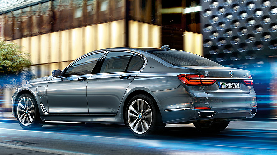 BMW 740e/Le iPerformance BMW 740e/Le iPerformance