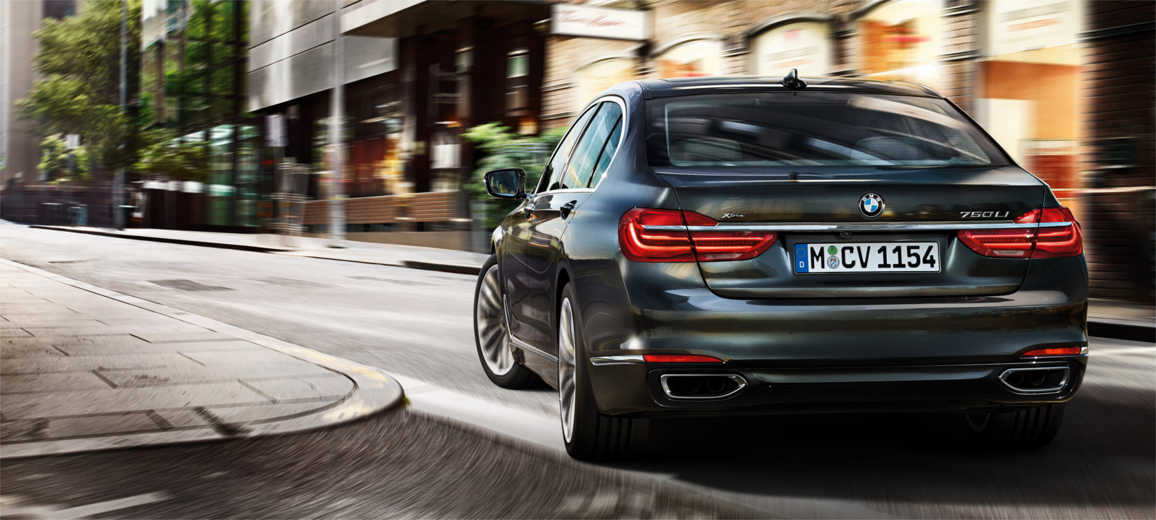 Динамика движения и эффективность BMW 7 серии Динамика движения и эффективность BMW 7 серии