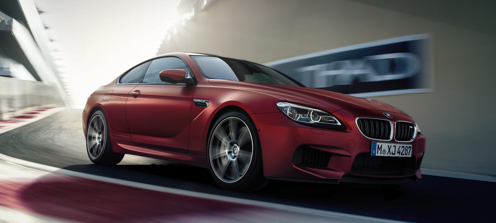 Динамические характеристики и экономичность BMW M6 Купе Динамические характеристики и экономичность BMW M6 Купе