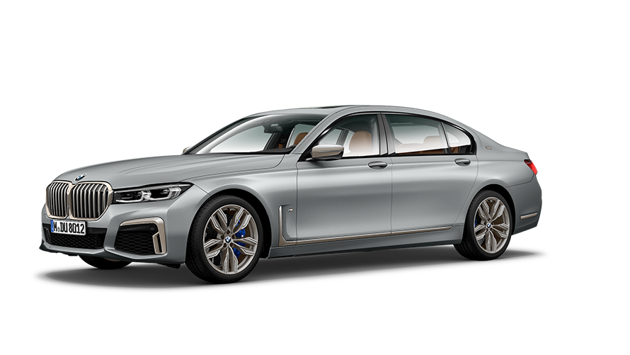 BMW M760Li xDrive Седан G11 G12 2019, боковой вид сзади перед небоскребами BMW M760Li xDrive Седан 2019 G11 G12, боковой вид сзади перед небоскребами в городских условиях