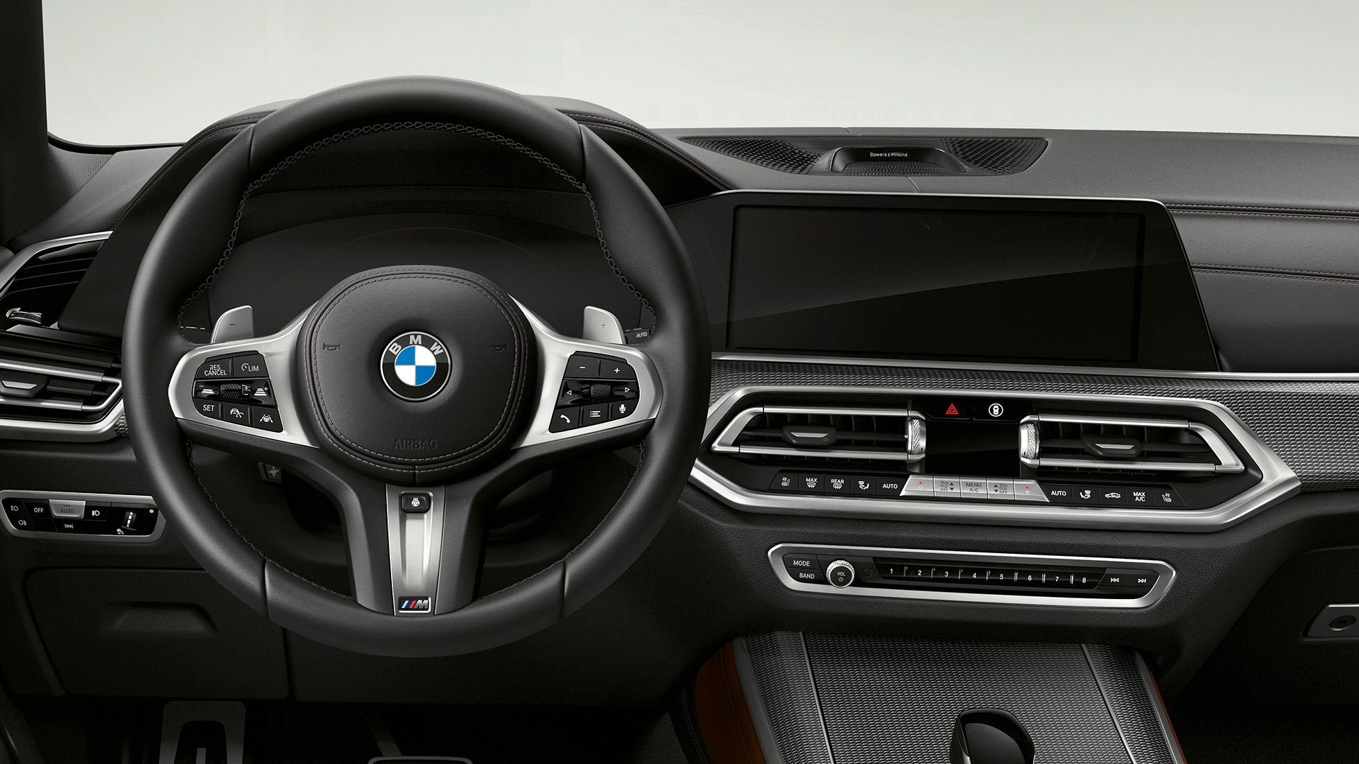Обтянутое кожей рулевое колесо M моделей BMW X5 M50i и M50d Обтянутое кожей рулевое колесо M моделей BMW X5 M50i и M50d, G05, место водителя