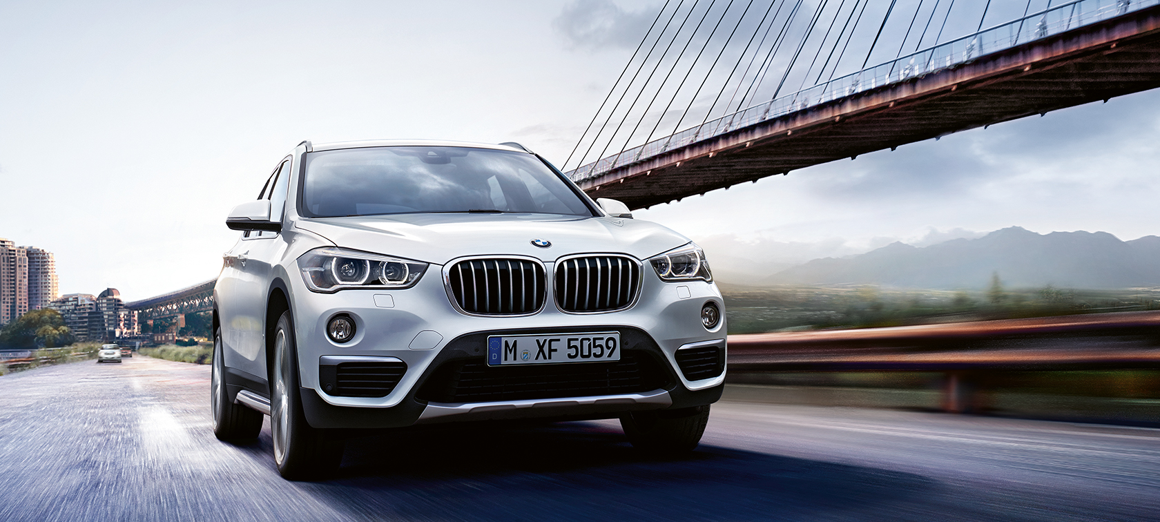 Динамика движения и экономичность BMW X1 Динамика движения и экономичность BMW X1