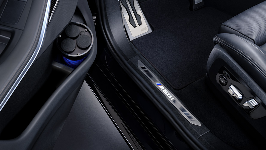 Автомобили BMW Protection: дополнительное оборудование, пороги дверей Автомобили BMW Protection: дополнительное оборудование, пороги дверей