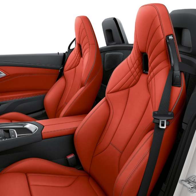 BMW Z4 Roadster Модель Sport Line BMW Z4 Roadster Модель Sport Line, передние сиденья