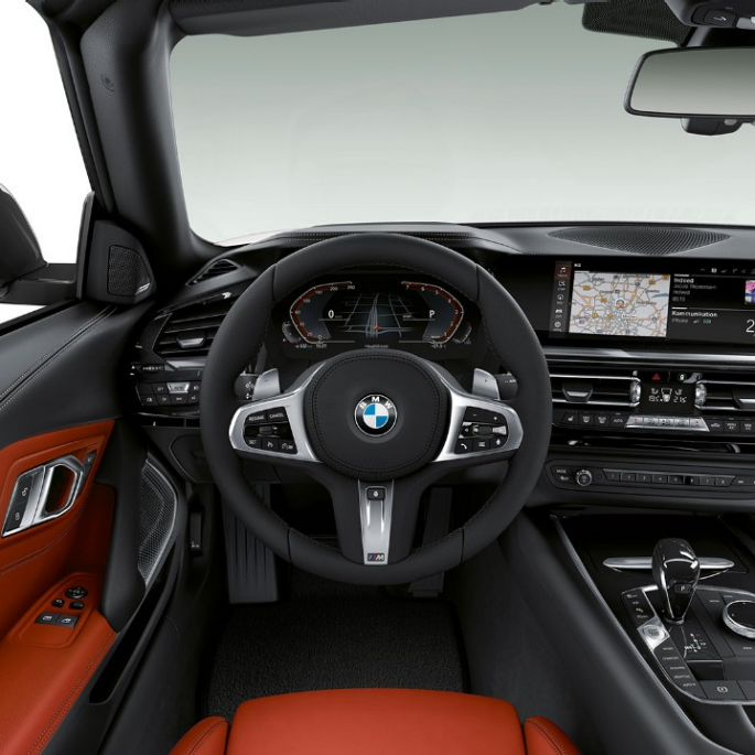 BMW Z4 Roadster Модель Sport Line BMW Z4 Roadster Модель Sport Line, рулевое колесо и место водителя