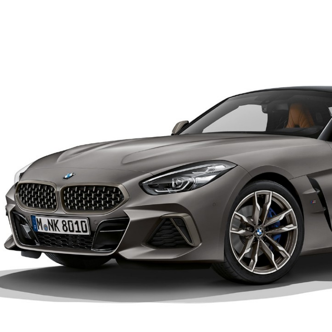 BMW Z4 Родстер М40i BMW Z4 Родстер М40і, передний снимок три четверти